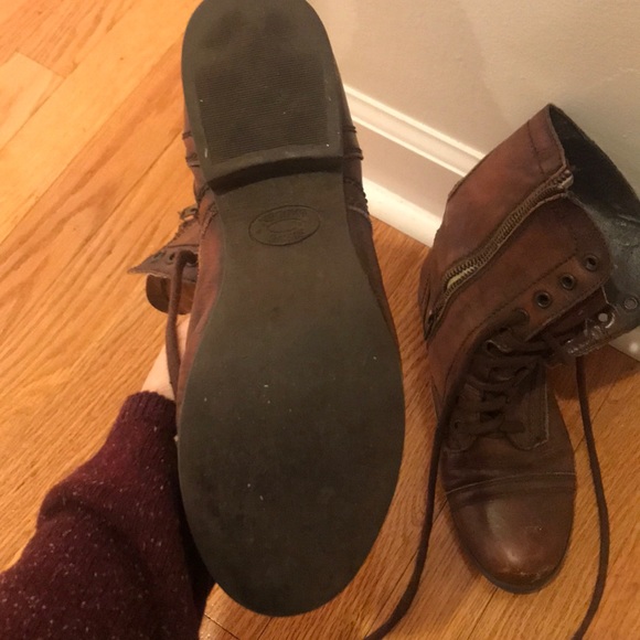 Steve Madden Vintage Boots - Picture 2 of 3